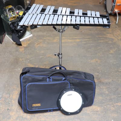 Ross Bell Set w/Stand, Bag, and Practice Pad image 1