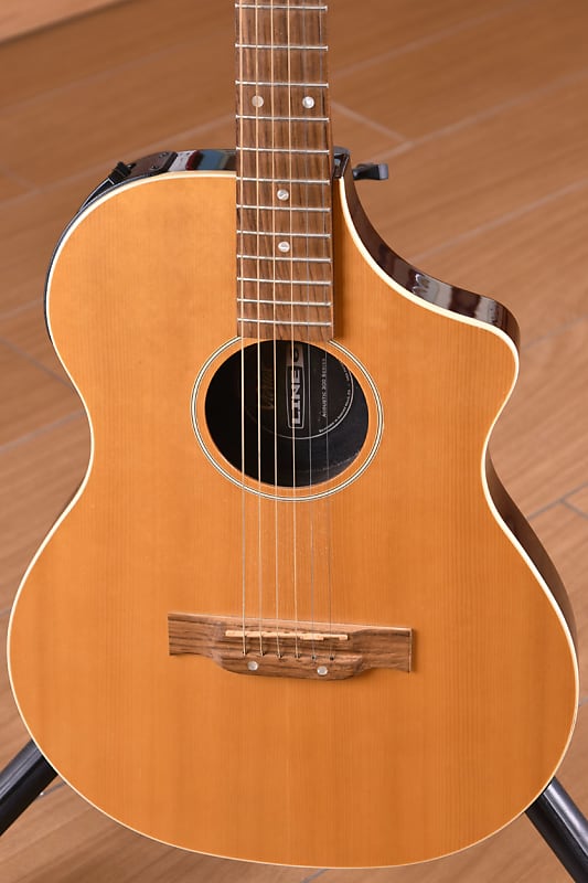 Line 6 Variax Acoustic 300 Series | Reverb