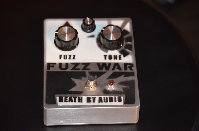 Death By Audio Fuzz War