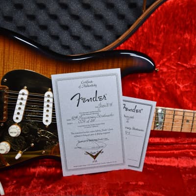 Fender USA Custom Shop 40th Anniversary Limited Edition Diamond Dealer Stratocaster 2-Color Sunburst 1993 w/OHSC image 13