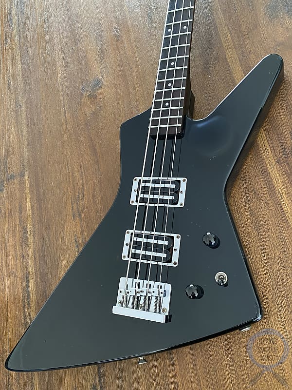 Fernandes, Explorer Bass, Black, MIJ 1986, Model BXB-55