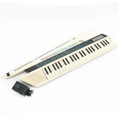 Yamaha SHS-200 FM Digital Keytar Keyboard w/ Power Supply – 49-Key Vintage