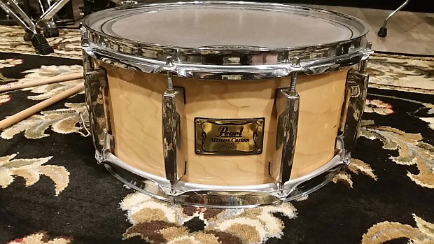 Pearl Masters Custom Extra Maple 7pc 22/10/12/14/16/18 & snare