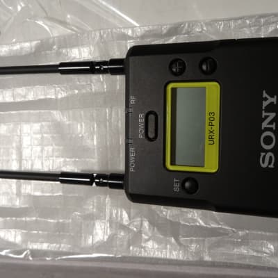 Sony UWP-D12 Wireless Handheld Audio Mic, W/ Camera Shoe Rx Mount For ENG etc., Battery Power, Guaranteed image 4