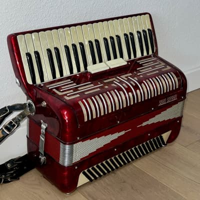 Nice SILVIO SOPRANI Accordion 1960's White & Red Made in Italy 41/120 , Plays Very Well, Support Indie Music ! image 5