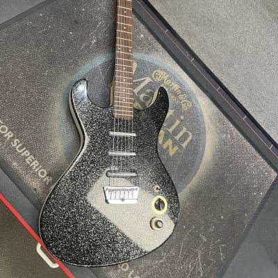 Danelectro Hodad Turquoise Sparkle Metallic Guitar w/ Bigsby