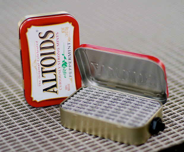 Portable Mint Tin Amp and Speaker for Electric Guitar Altoids Red