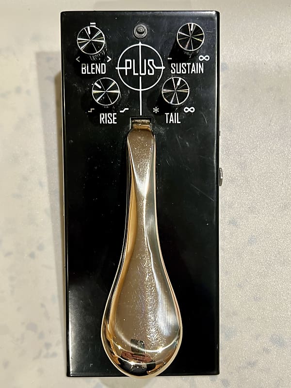 Gamechanger Audio Plus Pedal