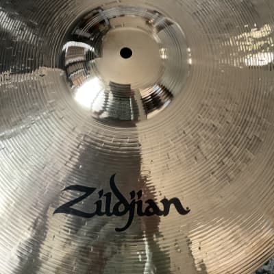Zildjian 20” Classic Orchestral Medium-Heavy Single image 2