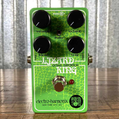 Electro-Harmonix EHX Lizard King Bass Octave Fuzz Effect Pedal image 2