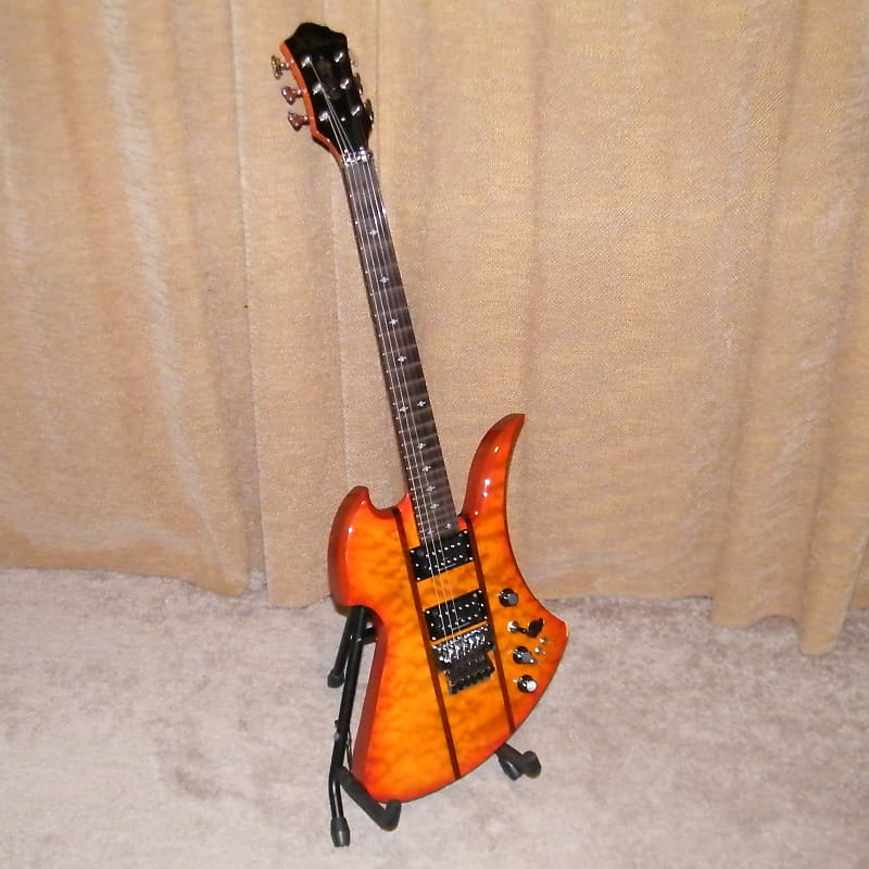 B.C. Rich  Mockingbird Legacy ST with Floyd Rose Electric Guitar * Issues - See Notes image 1