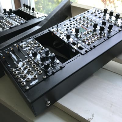 4ms POD 64x + POD 64x + Modular Eurorack Case Powered + Wood