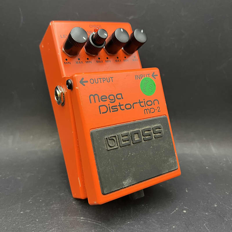 Boss MD 2 MEGA DISTORTION