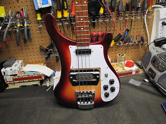 Rickenbacker 4001V63 (1984 - 2000) | Reverb