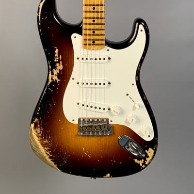 Fender Custom Shop Limited Edition 1956 Stratocaster Heavy Relic Super Faded Aged 2-Color Sunburst image 2