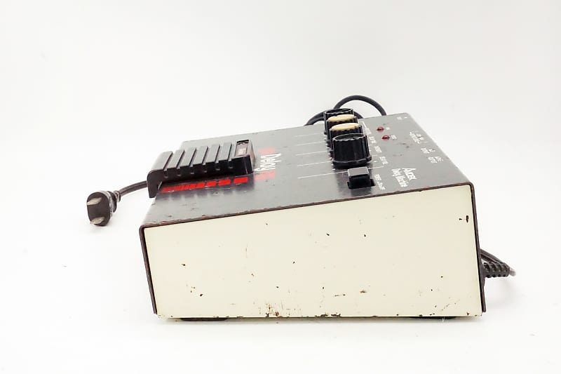 AMDEK DMK-100 ディレイエフェクター AMDEK DMK-100 ディレイエフェクター - メルカリ