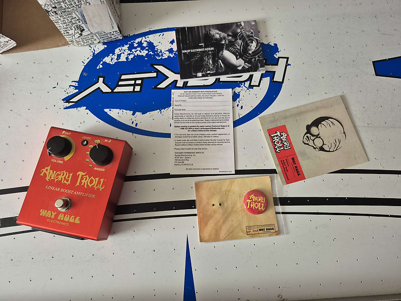 Way Huge WHE101 Angry Troll Linear Boost Amplifier
