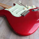 Fender Stratocaster Deluxe Series 1998 Candy Apple Red