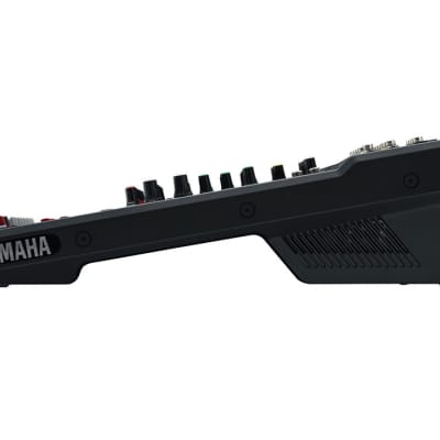Yamaha MG12 Analog 12-Channel Mixing Console image 4
