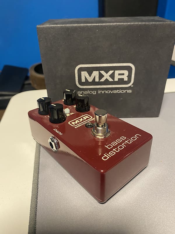 MXR M85 Bass Distortion