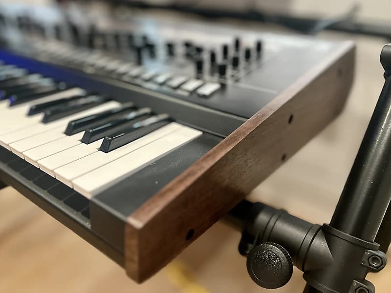 Roland Jupiter-X 61-Key Synthesizer | Reverb