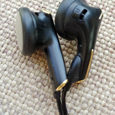 Sony MDR-E565 Dynamic Earphones image 7
