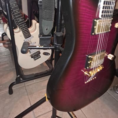 Juicy Guitars JJ 2023 - Alien red image 4
