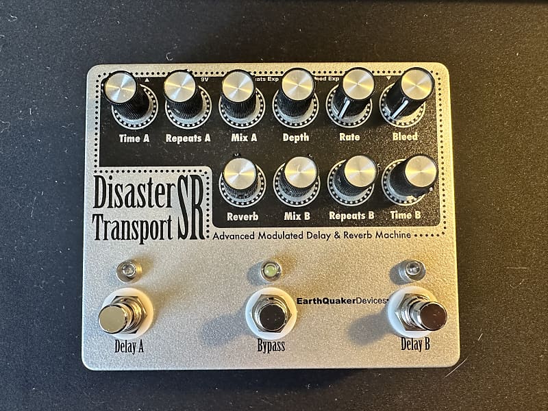 EarthQuaker Devices Disaster Transport SR Advanced Modulated Delay & Reverb  Machine