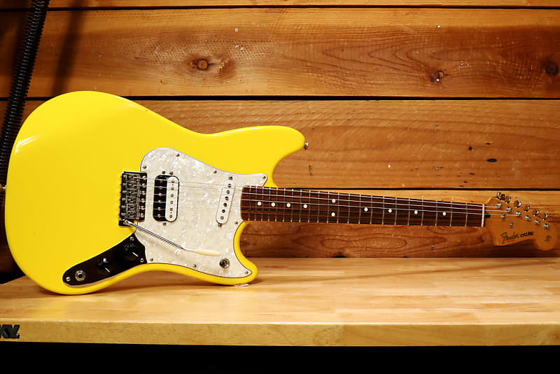 新品同様】Fender MEX Cyclone CAR（A Familiar Feeling –