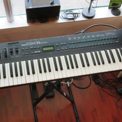 Buy used Yamaha DX11 Programmable Algorithm Synthesizer