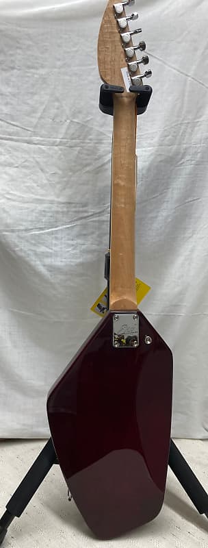 Eko Ghost VI Electric Guitar With Trem Red Wine Finish Eko Ghost VI Electric Guitar With Trem Red Wine Finish
