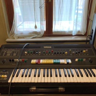 YAMAHA CS50 +CS 30