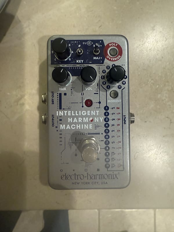 Electro-Harmonix Intelligent Harmony Machine