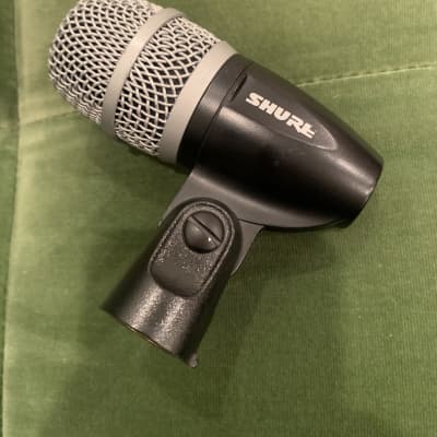 Shure PG56-LC Cardioid Swivel-Mount Dynamic Snare/Tom Microphone with A50D Mount 2010s - Black image 3