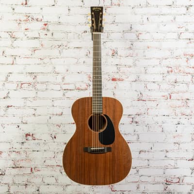 Martin - Special USA Run - 000 Size 14-Fret Acoustic Guitar - Walnut Satin w/Case image 2