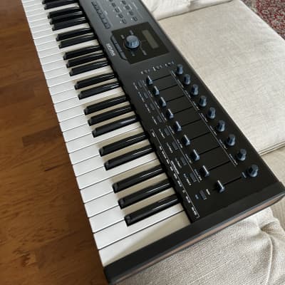 Arturia KeyLab 61 MkII MIDI Controller 2018 - 2021 - Black