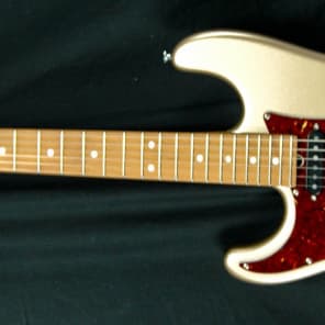 Suhr Classic Lefty Shoreline Gold Electric Guitar image 22