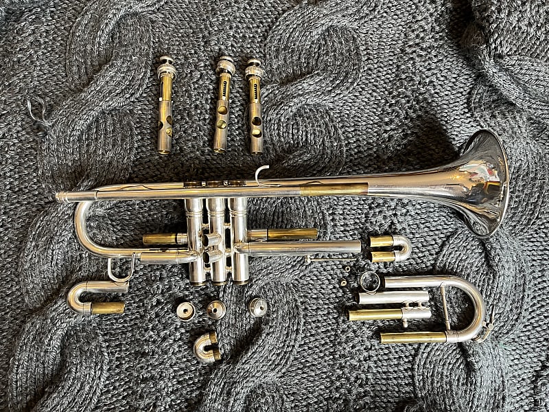 King Legend Jazz trumpet！ King Legend Bb Trumpet Model 2070 – Park Avenue Music Center