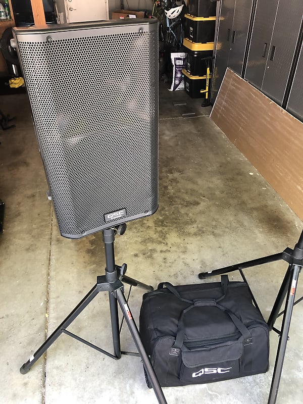 Pair of QSC K12 Powered Speakers w/ Accessories image 1