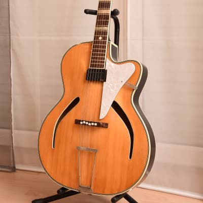 Klira Pinguin – 1960s German Vintage Archtop Jazz Guitar / Gitarre image 2