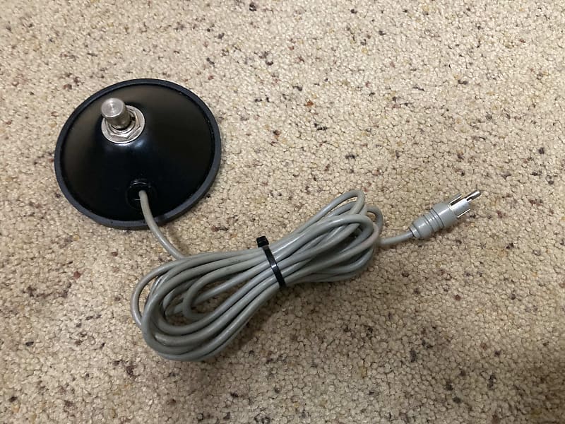 Fender footswitch