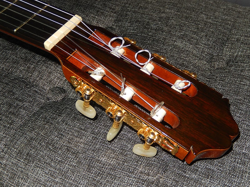 C-489, Masaki Sakurai (Japan) – Grand Salon de Guitare