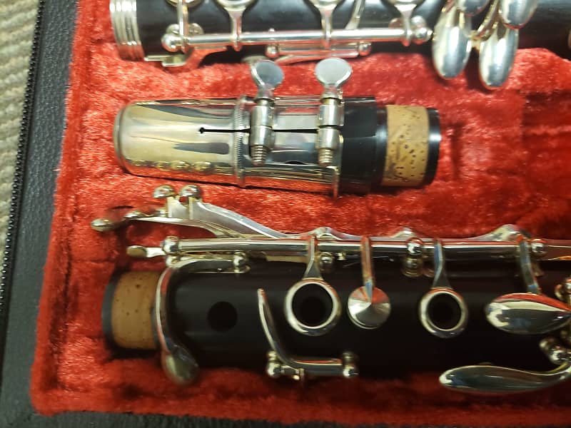 Buffet Crampon R13 Silver Clarinet New Pads Vandoren B45