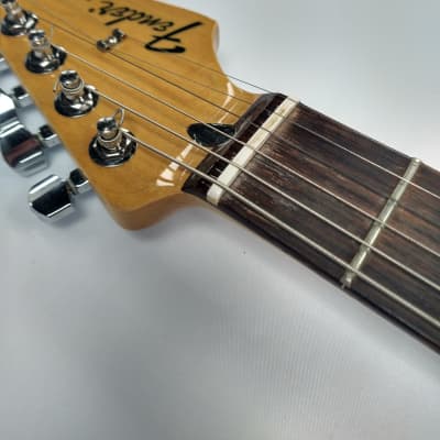 Fender Stratocaster Roland Ready 2011 - Sunburst image 12