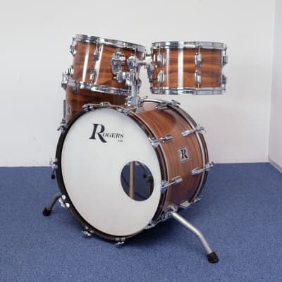 Rogers Londoner V drum kit 22"-12"-13"-16" 1977 Koa image 12