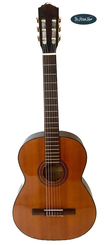 Preowned Aria HFA583 Classical Guitar w/case image 1