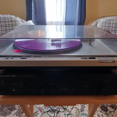 Technics SL-D20 Semi-Automatic Direct-Drive Turntable With A Shure/Realistic RXP3 Cartridge image 2