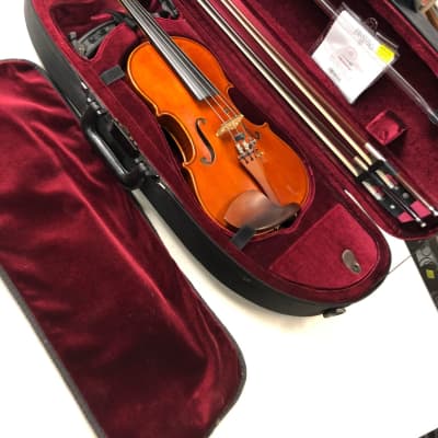 The String House Tartini Stradivarius 4/4 Violin + case & Bow image 2