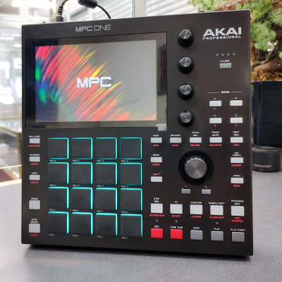 Akai MPC One Standalone MIDI Sequencer | Reverb Canada