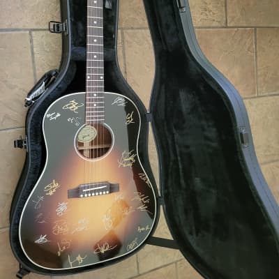 Gibson J45 Standard  2021 Brown Sunburst image 6